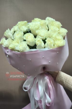 Букет из 51 кенийской розы 40 см