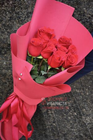 Букет 11 сортовых роз 80 см