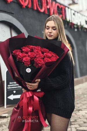 Букет из 25 роз 80 см