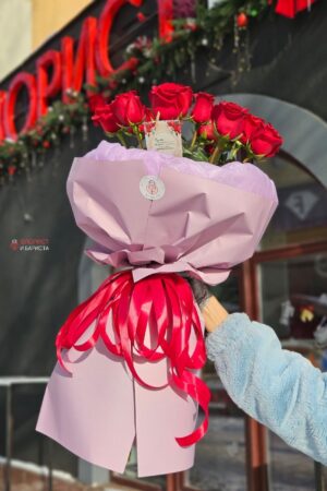Букет из 13 алых роз голландских 80 см