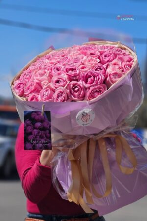 Букет из 51 розовой кенийской розы 50 см