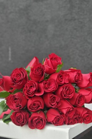 Букет 21 Кенийская роза 40 см