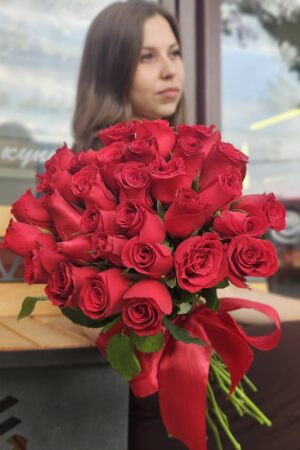 Букет 31 Кенийская роза 40 см