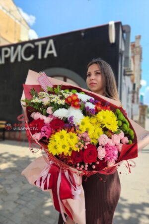 Дофаминовый яркий букет из микс цветов размера ХХЛ