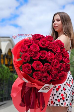 Букет из 21 голландской розы 80 см