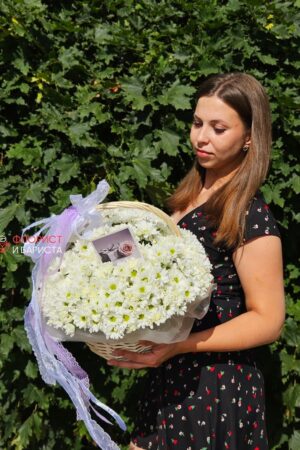 Букет из 25 веток кустовой хризантемы