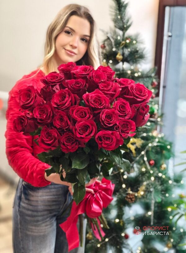 25 голландских роз 80 см