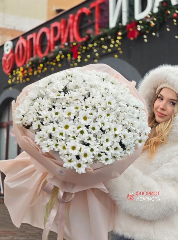 Букет из 30 веток ромашковых хризантем