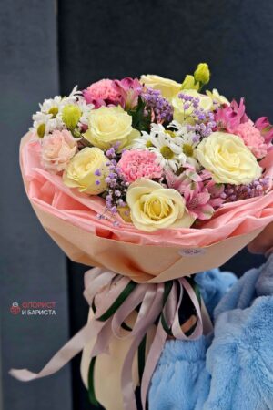 Букет из ассорти цветов