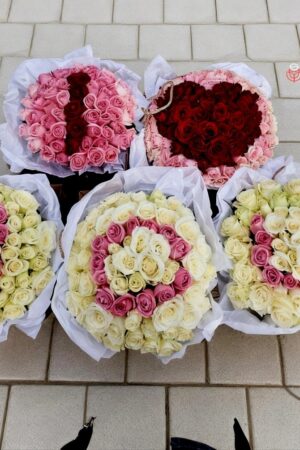 Композиция из 605 кенийских роз “I Love you”