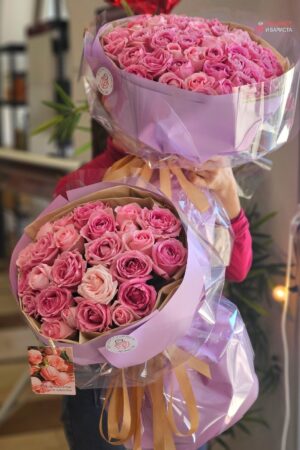 Букет из 25 розовых кенийских роз