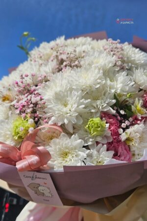 Ассорти букет из хризантем, гипсофилы и эустомы