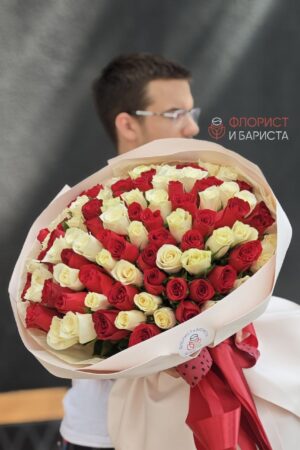 Букет из 101 микс розы кенийской 40 см