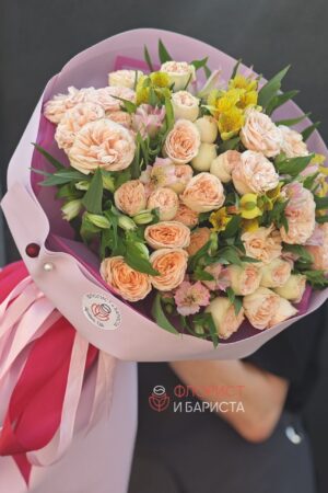 Микс букет из пионовидной розы с альстромерией