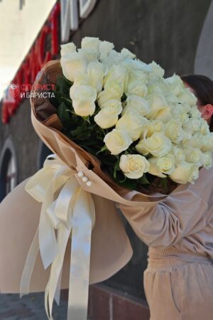 Букет из 51 голландской белой розы