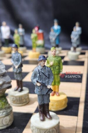 Шахматы «ВОВ» в подарочной коробке