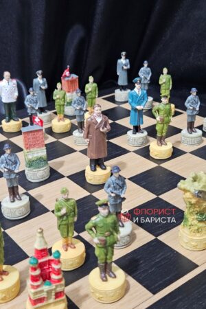 Шахматы «ВОВ» в подарочной коробке